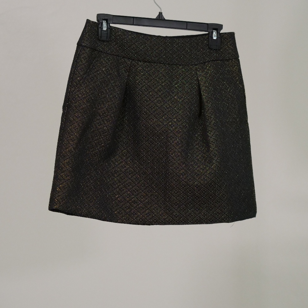 NWT Loft Skirt. Black with Gold detail